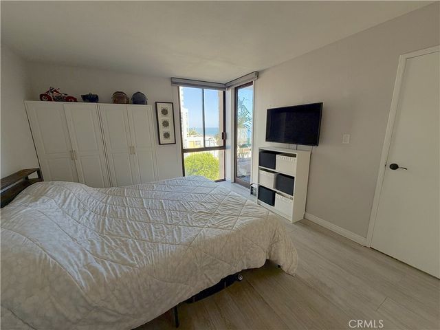 1750 E Ocean 404, Long Beach, CA 90802
