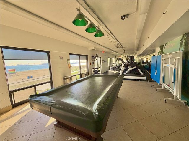 1750 E Ocean 404, Long Beach, CA 90802