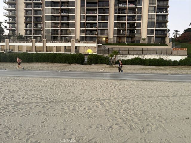 1750 E Ocean 404, Long Beach, CA 90802