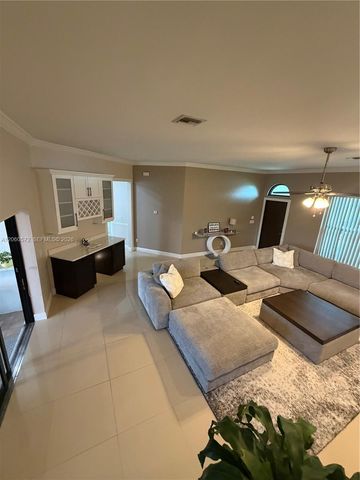 418 SW 19th Terrace, Cape Coral, FL 33991