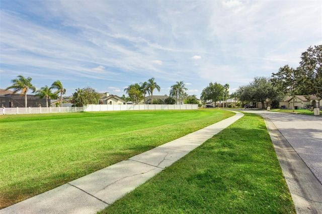 22536 MAGNOLIA TRACE BOULEVARD, Lutz, FL 33549