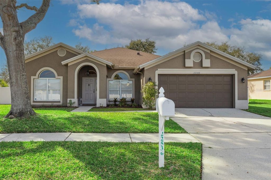 22536 MAGNOLIA TRACE BOULEVARD, Lutz, FL 33549