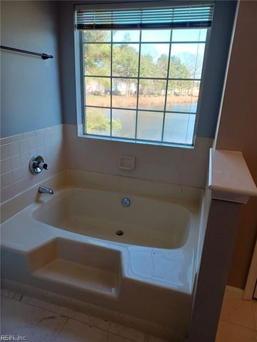 1332 Lake DR, Newport News, VA 23602