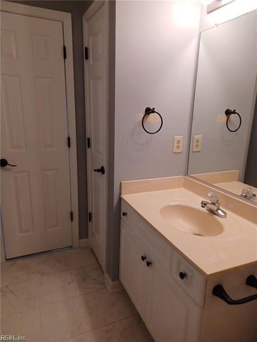 1332 Lake DR, Newport News, VA 23602