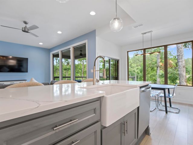 48 Panorama Dr., Hot Springs Village, AR 71909