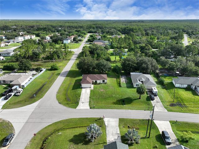 446 Windermere Drive, Lehigh Acres, FL 33972