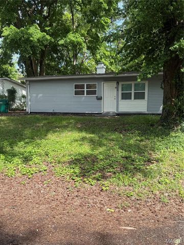 130 Saint Leo Drive, Cahokia, IL 62206