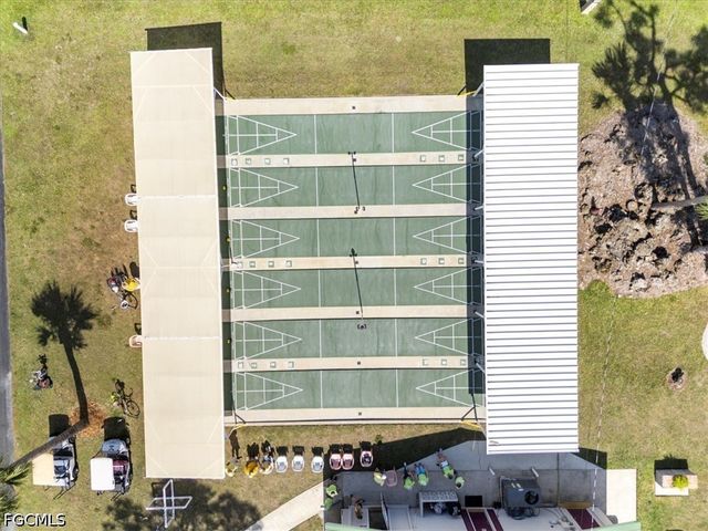 952 Days LN, North Fort Myers, FL 33917
