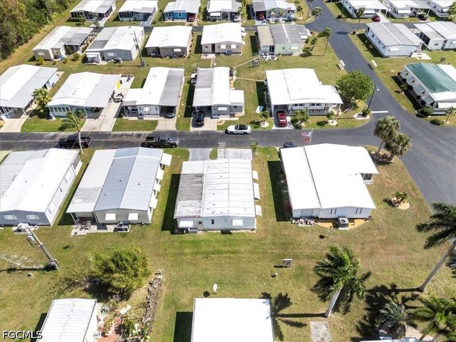 952 Days LN, North Fort Myers, FL 33917