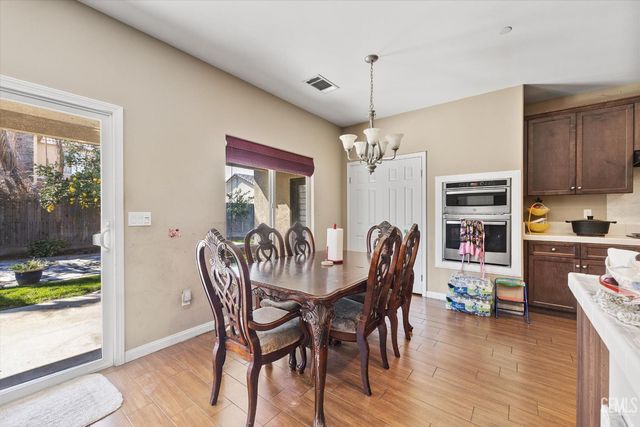 10901 Gustavo Court, Bakersfield, CA 93312