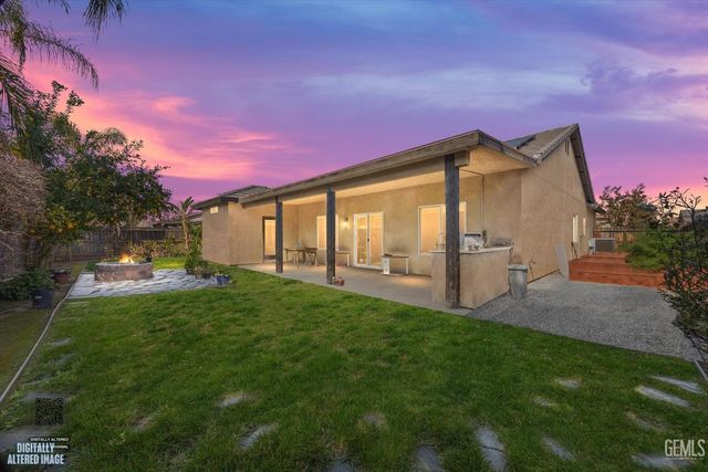 10901 Gustavo Court, Bakersfield, CA 93312