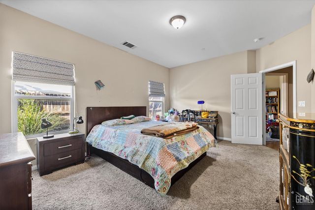 10901 Gustavo Court, Bakersfield, CA 93312