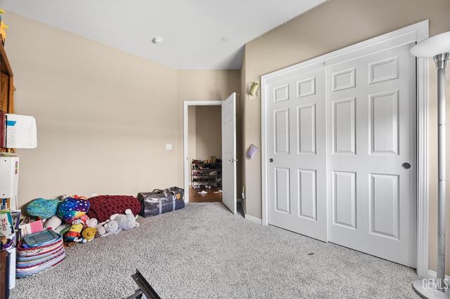 10901 Gustavo Court, Bakersfield, CA 93312