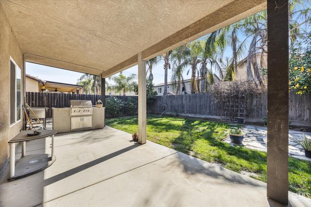 10901 Gustavo Court, Bakersfield, CA 93312