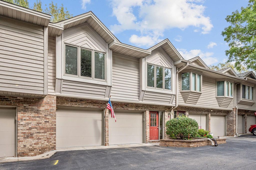 55 Garden Drive, Burnsville, MN 55337