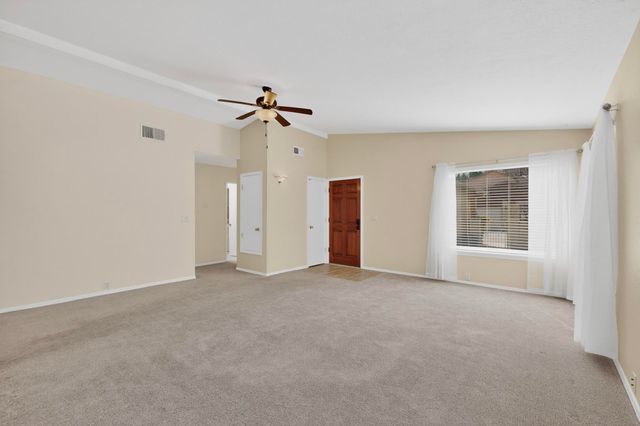 10609 Griffith Park Drive NE, Albuquerque, NM 87123