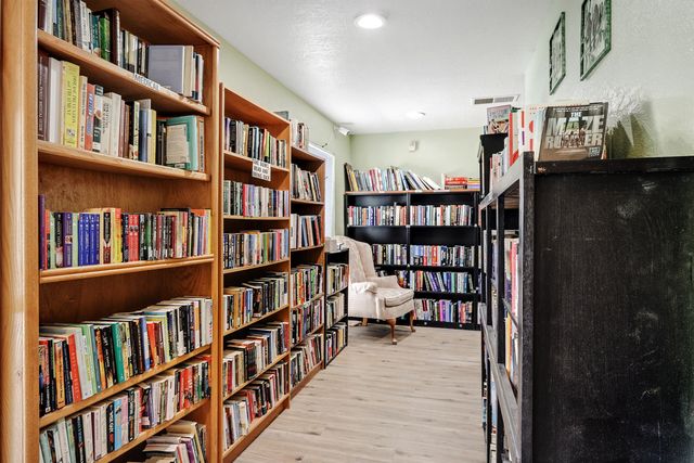 10609 Griffith Park Drive NE, Albuquerque, NM 87123