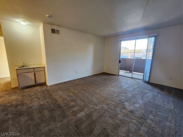 231 West Horizon Ridge Parkway 417, Henderson, NV 89012