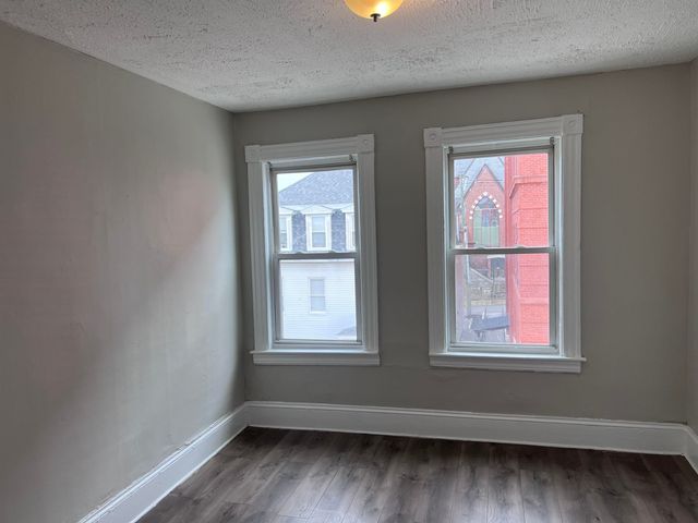 269 Cedar Street, Manchester, NH 03103
