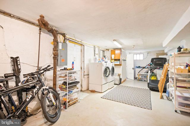 3100 12TH ST S, Arlington, VA 22204