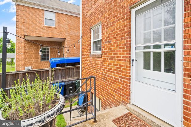 3100 12TH ST S, Arlington, VA 22204