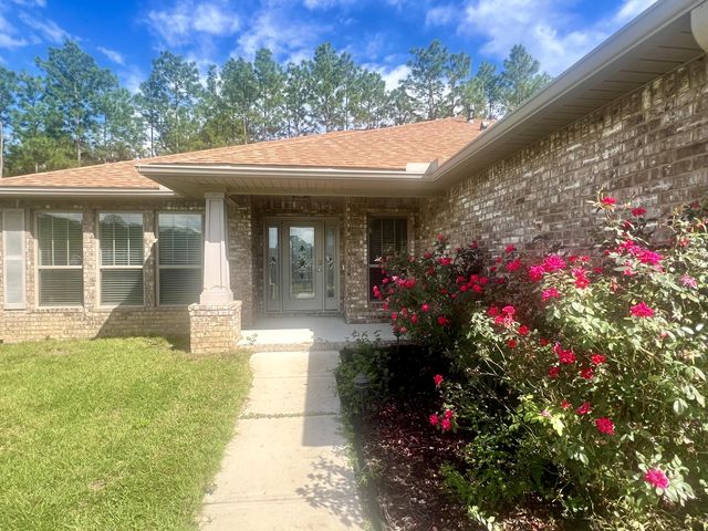 3020 Crown Creek Circle, Crestview, FL 32539