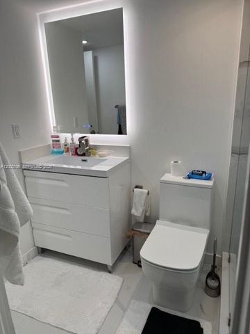 9350 Fontainebleau Blvd 413, Miami, FL 33172