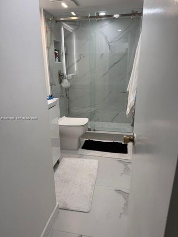 9350 Fontainebleau Blvd 413, Miami, FL 33172