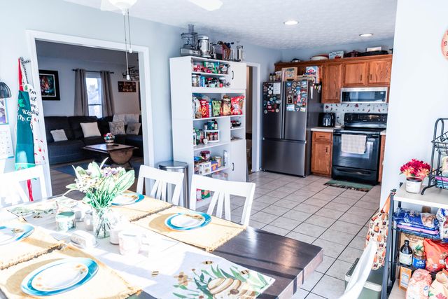 1319 Bonnie Blue Loop, Lawrenceburg, KY 40342