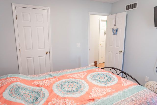 1319 Bonnie Blue Loop, Lawrenceburg, KY 40342