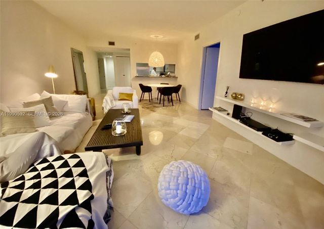 540 West Ave 2011, Miami Beach, FL 33139