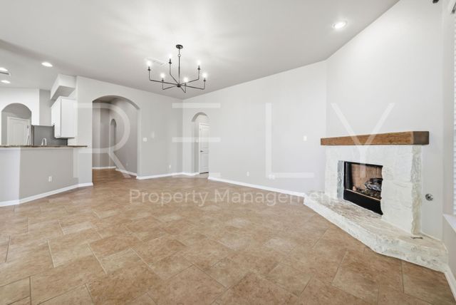 227 Choke Canyon LN, Georgetown, TX 78628