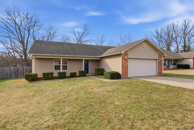 214 Weathering Circle, Austin, AR 72007