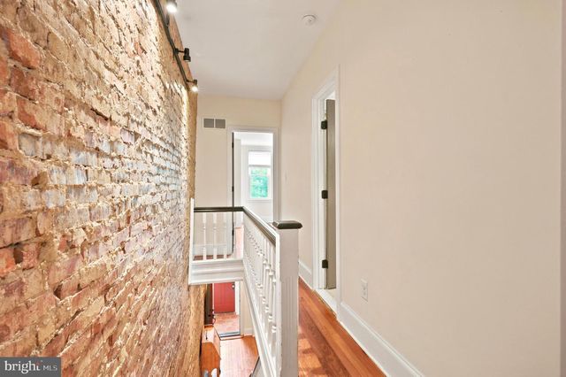 2514 E OAKDALE ST, Philadelphia, PA 19125