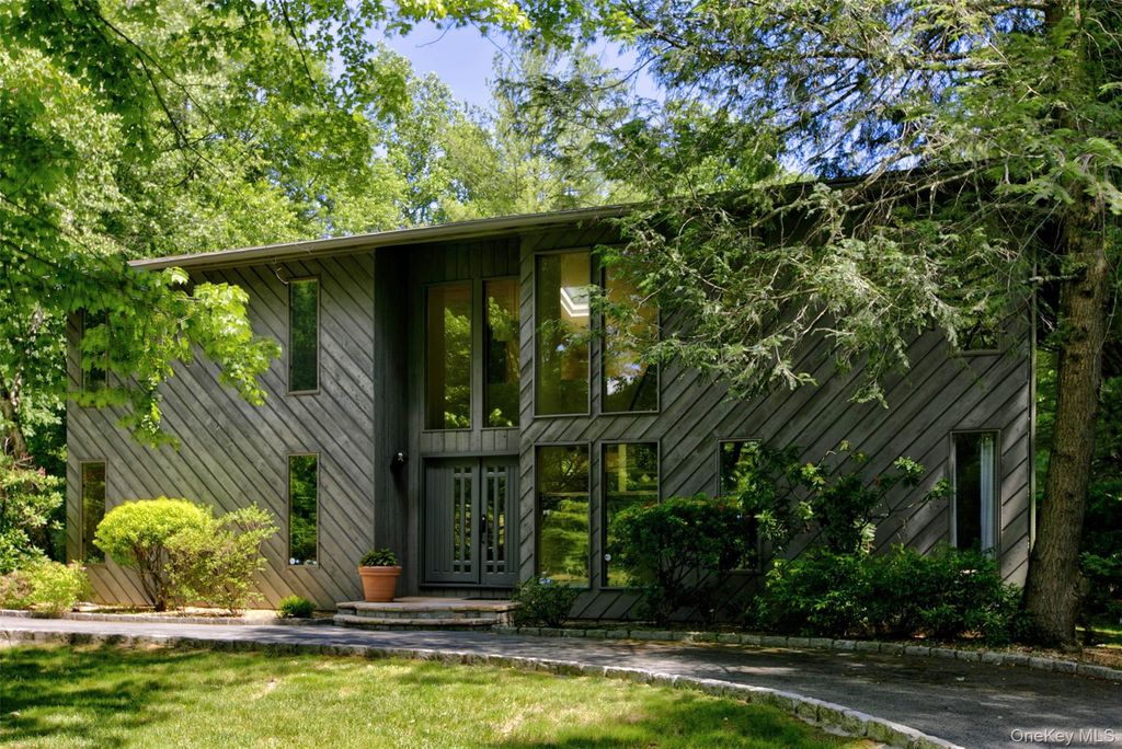 1 Sassi Drive, Croton-on-hudson, NY 10567