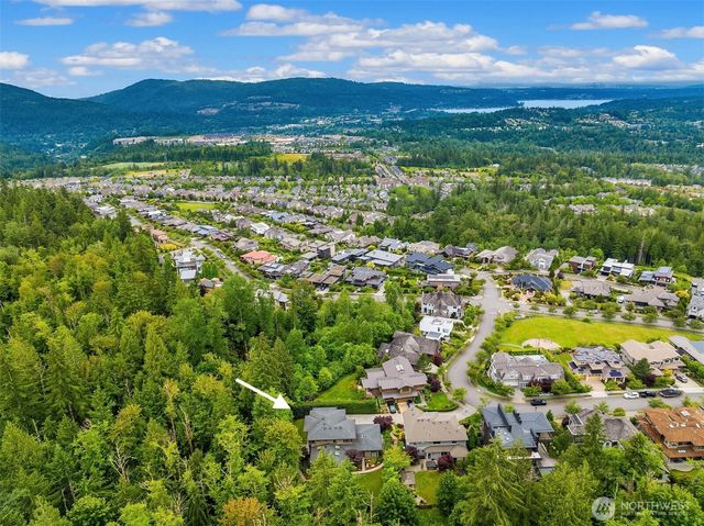 1732 Harrison Way NE, Issaquah, WA 98029