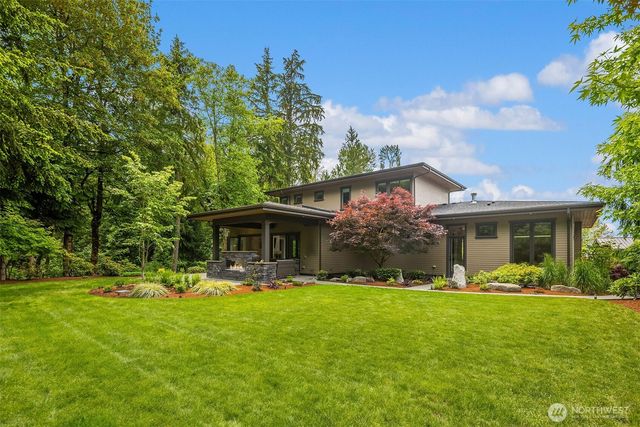 1732 Harrison Way NE, Issaquah, WA 98029