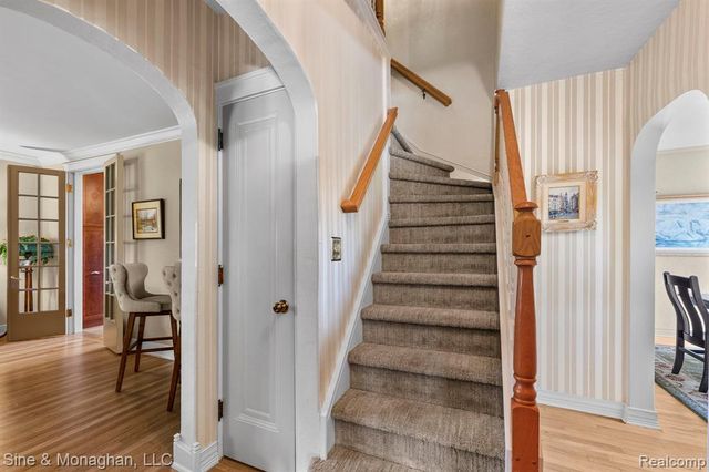 28549 Swan Island Drive, Grosse Ile, MI 48138