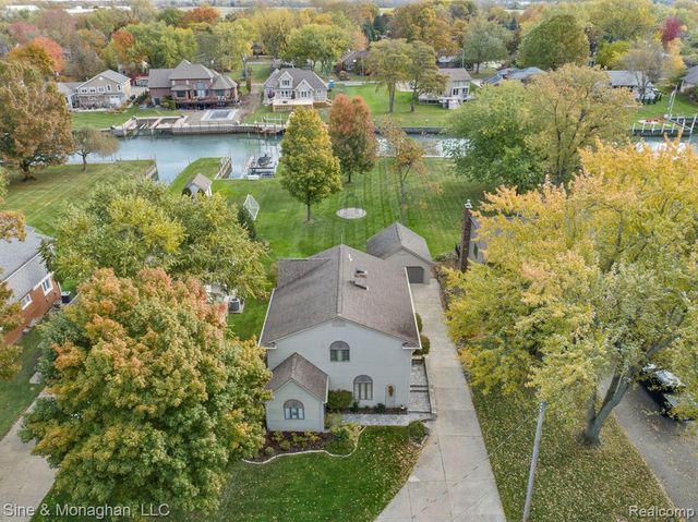 28549 Swan Island Drive, Grosse Ile, MI 48138
