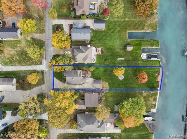 28549 Swan Island Drive, Grosse Ile, MI 48138