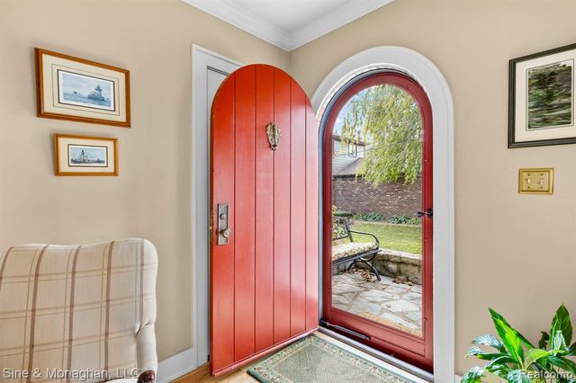 28549 Swan Island Drive, Grosse Ile, MI 48138