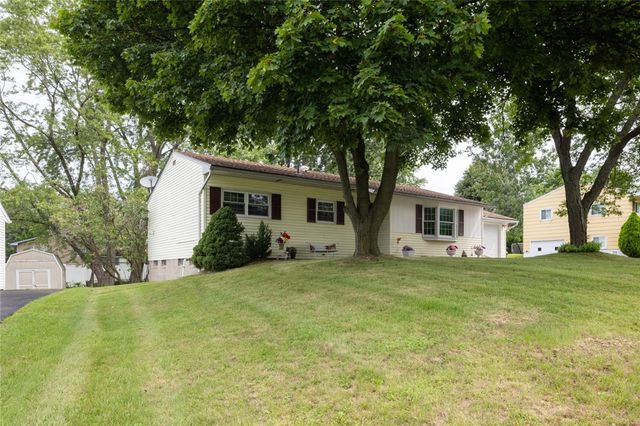 56 Stoddard Drive, Henrietta, NY 14467