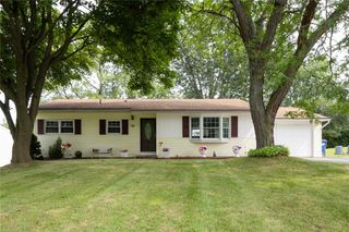 56 Stoddard Drive, Henrietta, NY 14467