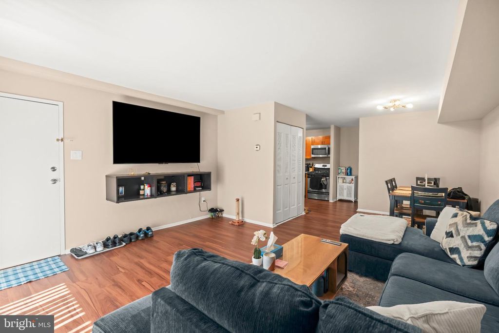 9926 HALDEMAN AVE, PHILADELPHIA, PA 19115 — photo 4