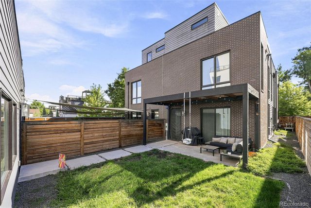3885 Stuart Street, Denver, CO 80212