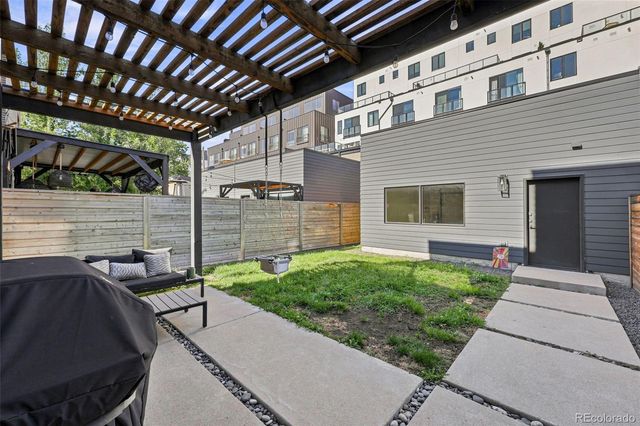 3885 Stuart Street, Denver, CO 80212