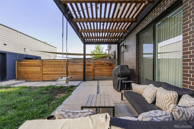 3885 Stuart Street, Denver, CO 80212