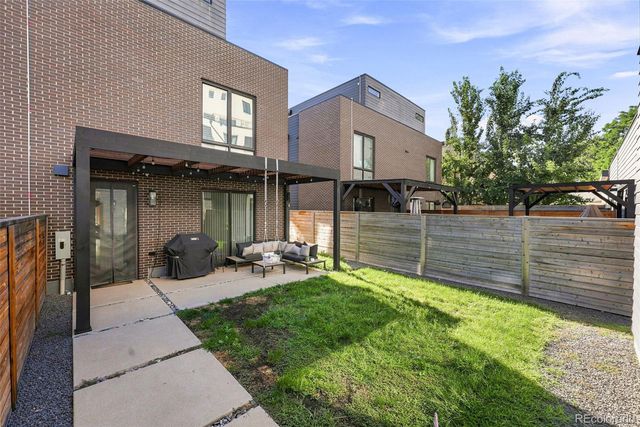 3885 Stuart Street, Denver, CO 80212