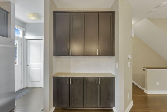 1299 N Grant Avenue, Columbus, OH 43201