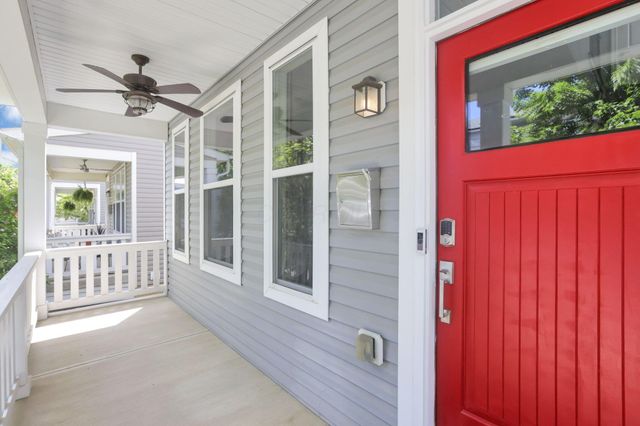 1299 N Grant Avenue, Columbus, OH 43201